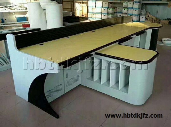 点击查看商品:操作台
