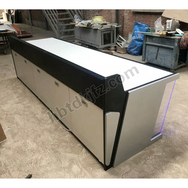 点击查看商品:操作台